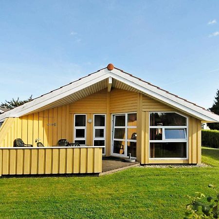 6 Person Holiday Home In Гельтинг Номер фото