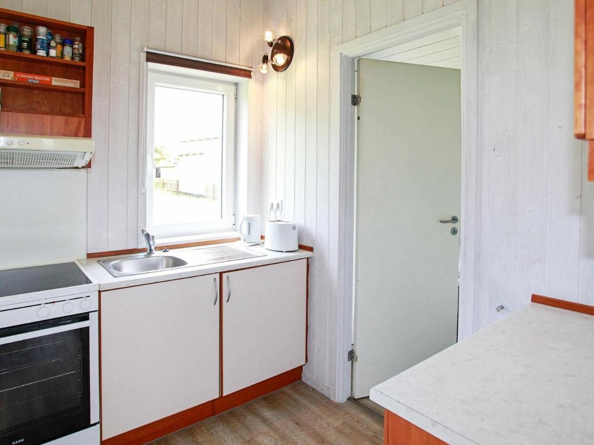 6 Person Holiday Home In Гельтинг Номер фото